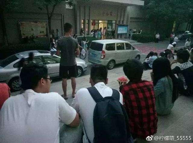 吃瓜群众专业视频,带你领略幕后花絮与趣味瞬间