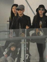 明星与现实差距,揭秘明星生活的真实面貌