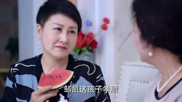 三弟妹吃大瓜,一场惊心动魄的大瓜盛宴